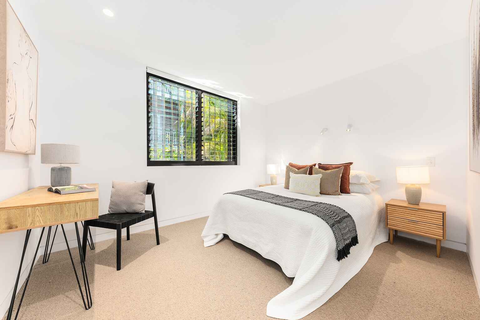 2/15 Montpelier Street Neutral Bay