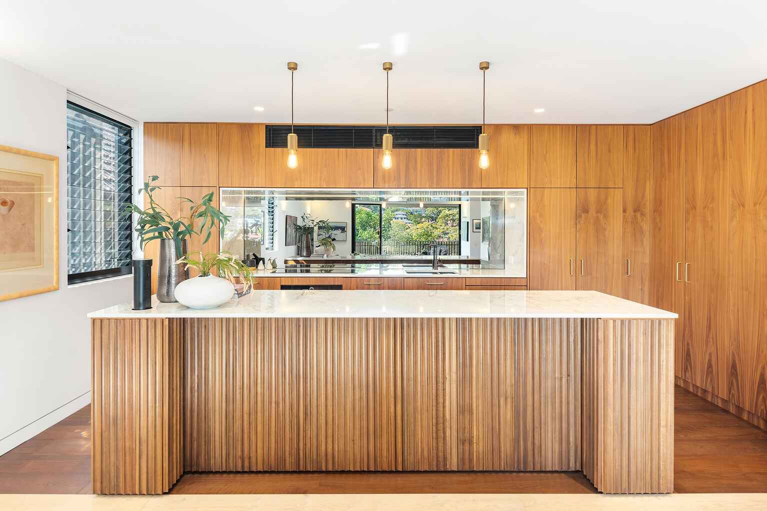 2/15 Montpelier Street Neutral Bay