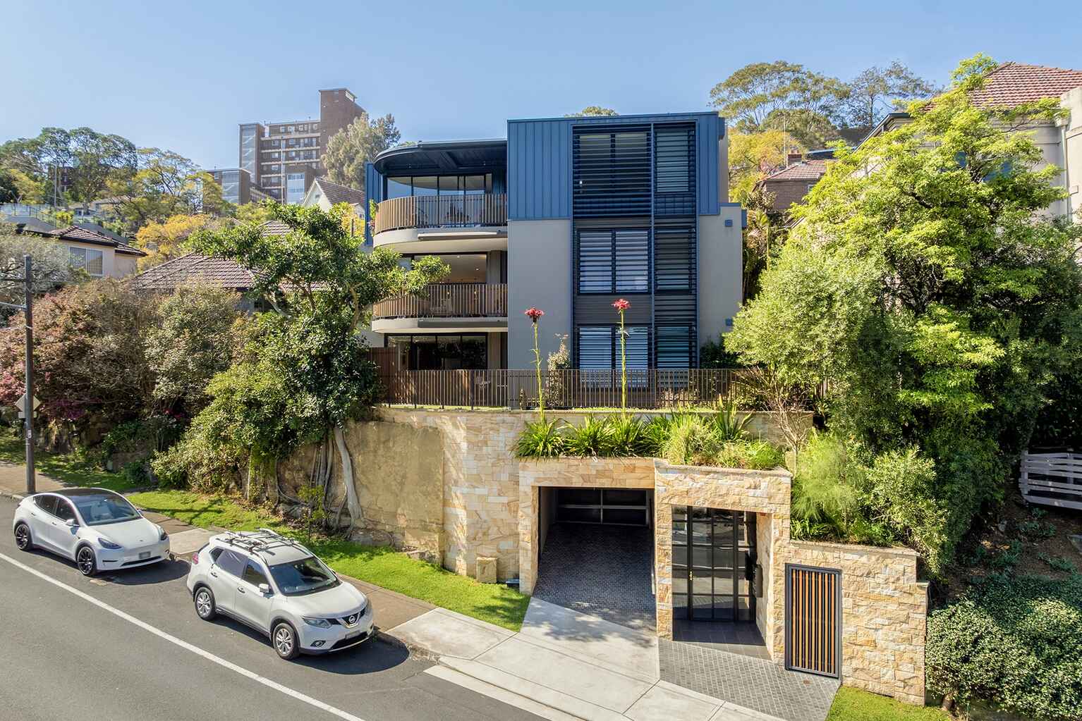 2/15 Montpelier Street Neutral Bay