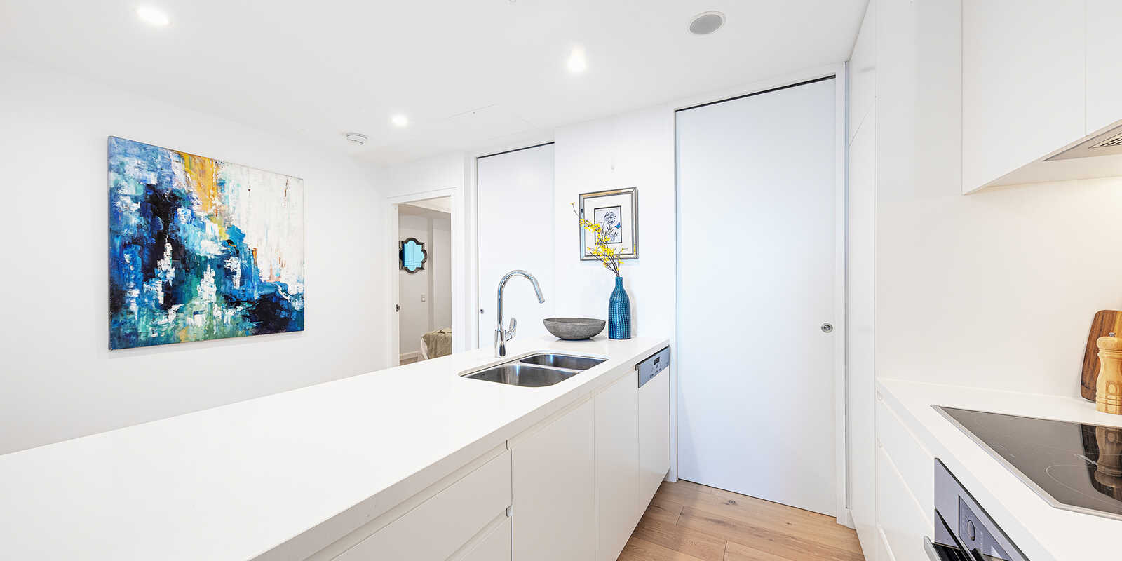 703/229 Miller Street North Sydney