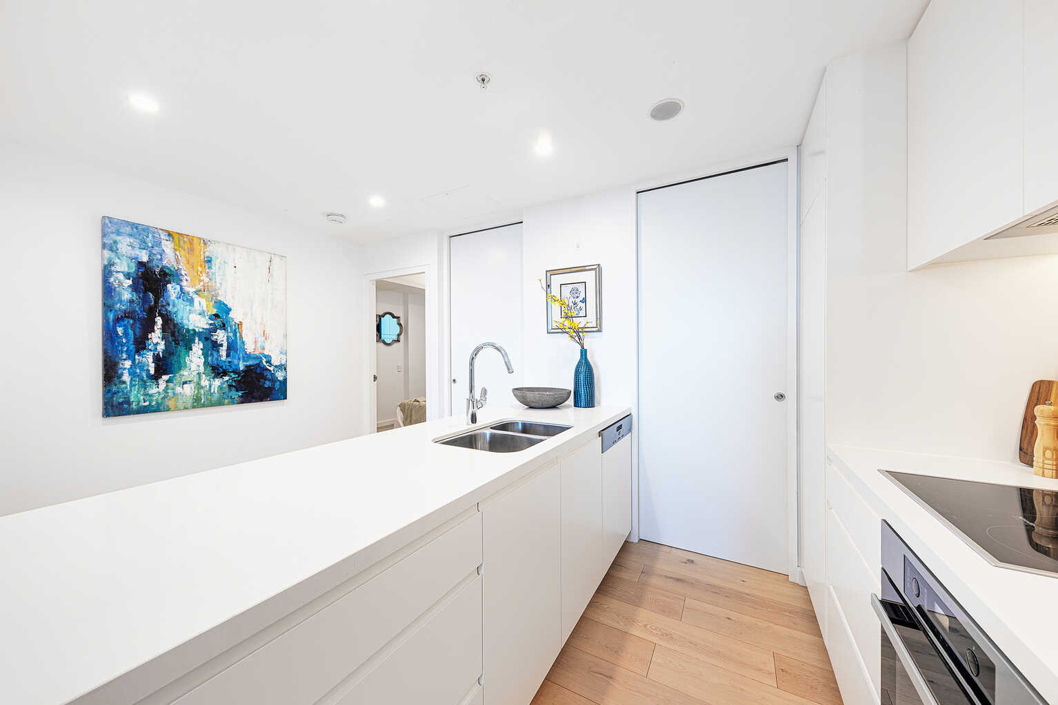 703/229 Miller Street North Sydney