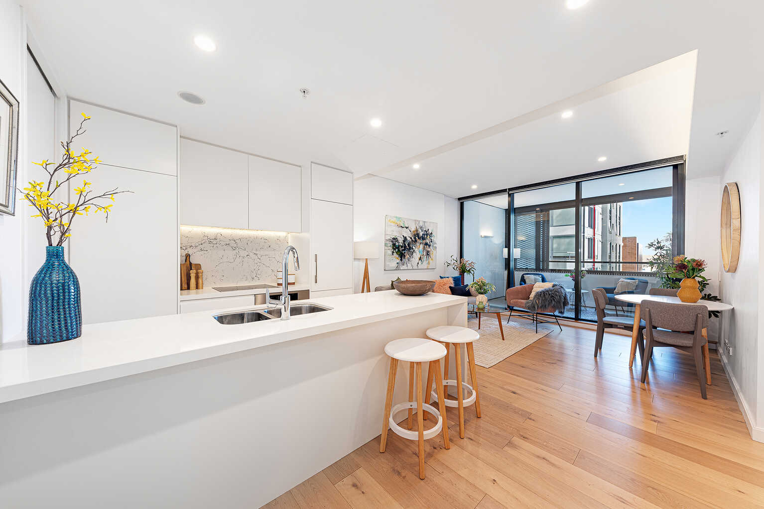703/229 Miller Street North Sydney