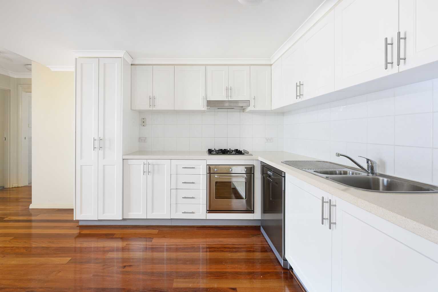 10/4 Little Alfred Street North Sydney