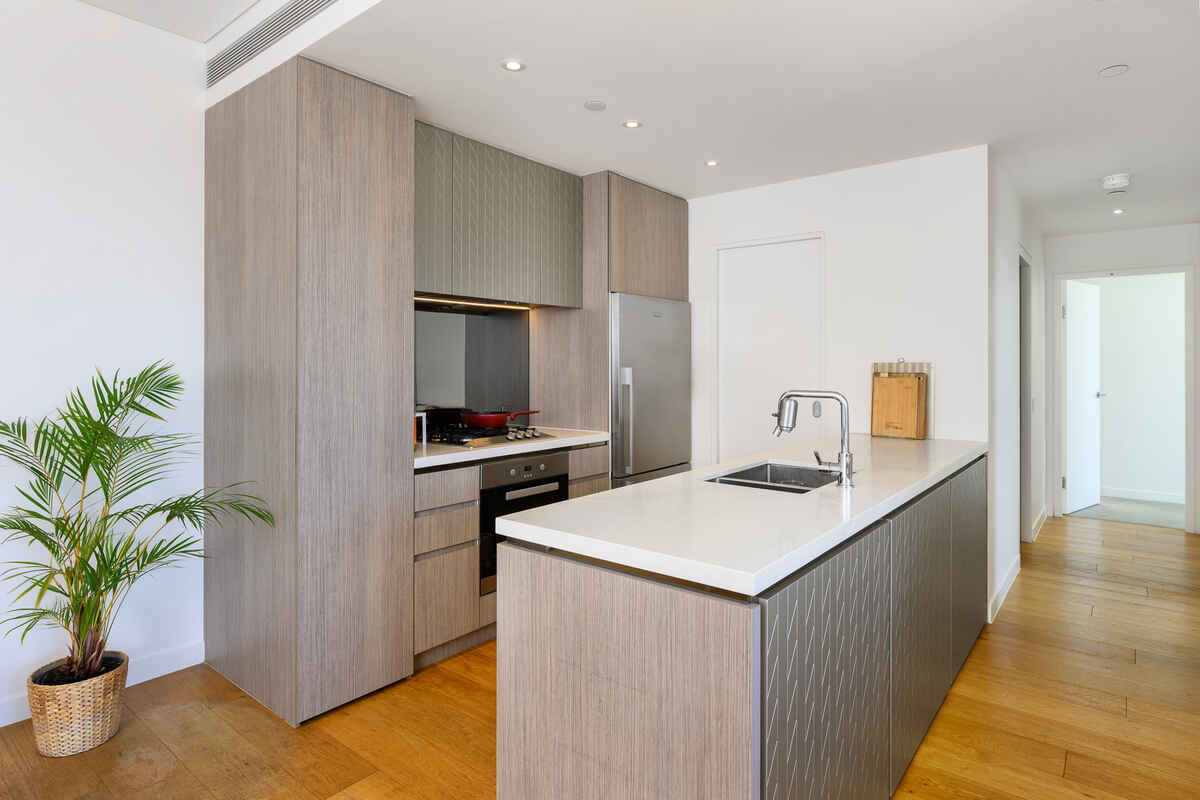 1601/225 Pacific Highway North Sydney 1601/225 Pacific Highway North Sydney