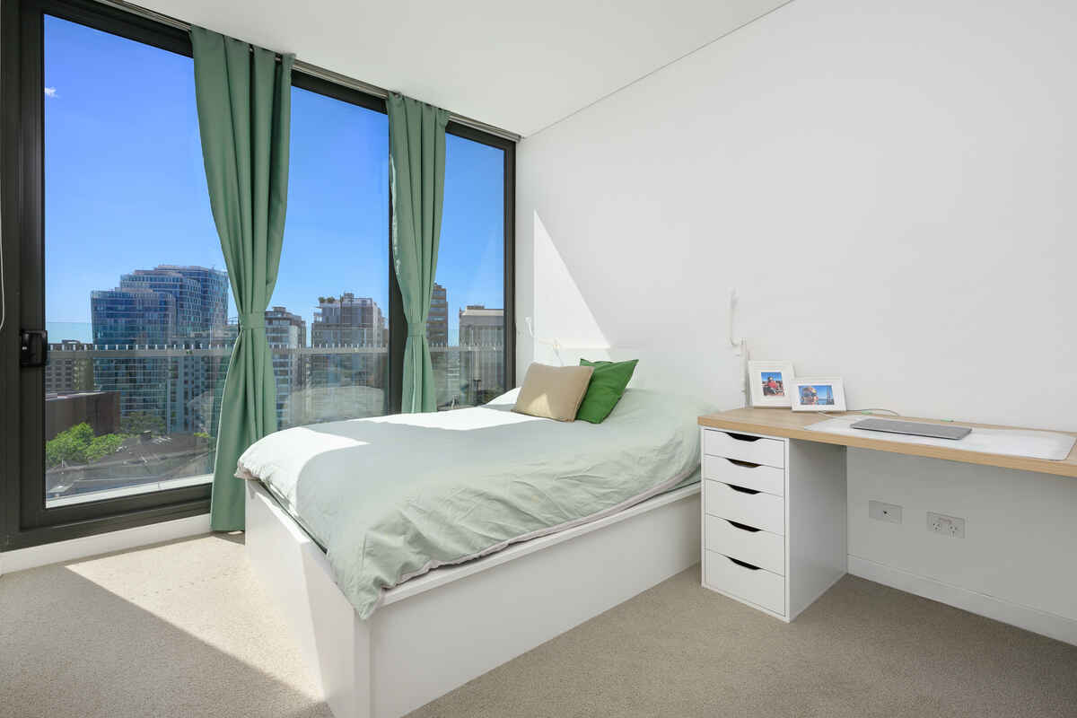 1601/225 Pacific Highway North Sydney 1601/225 Pacific Highway North Sydney