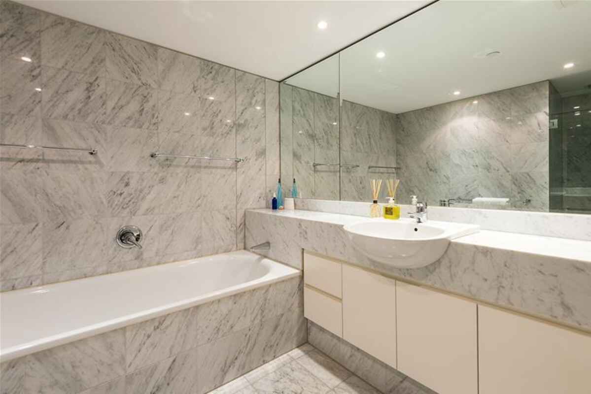 506/2 Dind Street Milsons Point