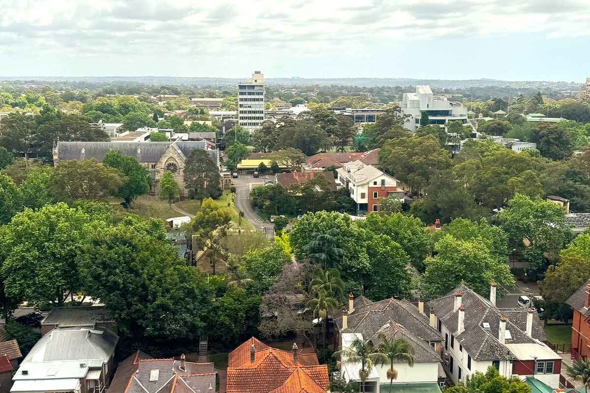 1601/225 Pacific Highway North Sydney 1601/225 Pacific Highway North Sydney