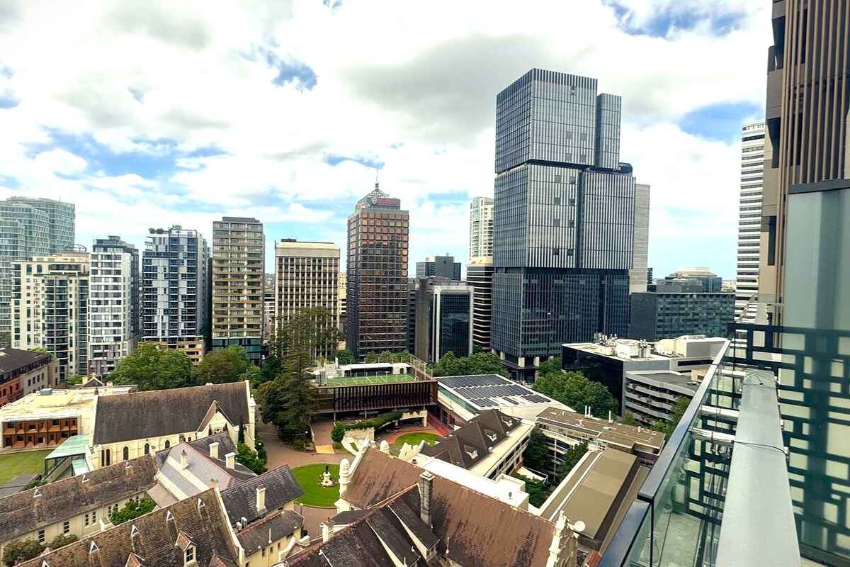 1601/225 Pacific Highway North Sydney 1601/225 Pacific Highway North Sydney