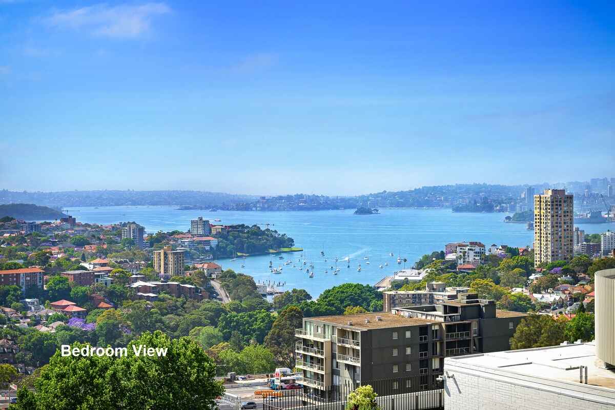 902/37-39 McLaren Street North Sydney