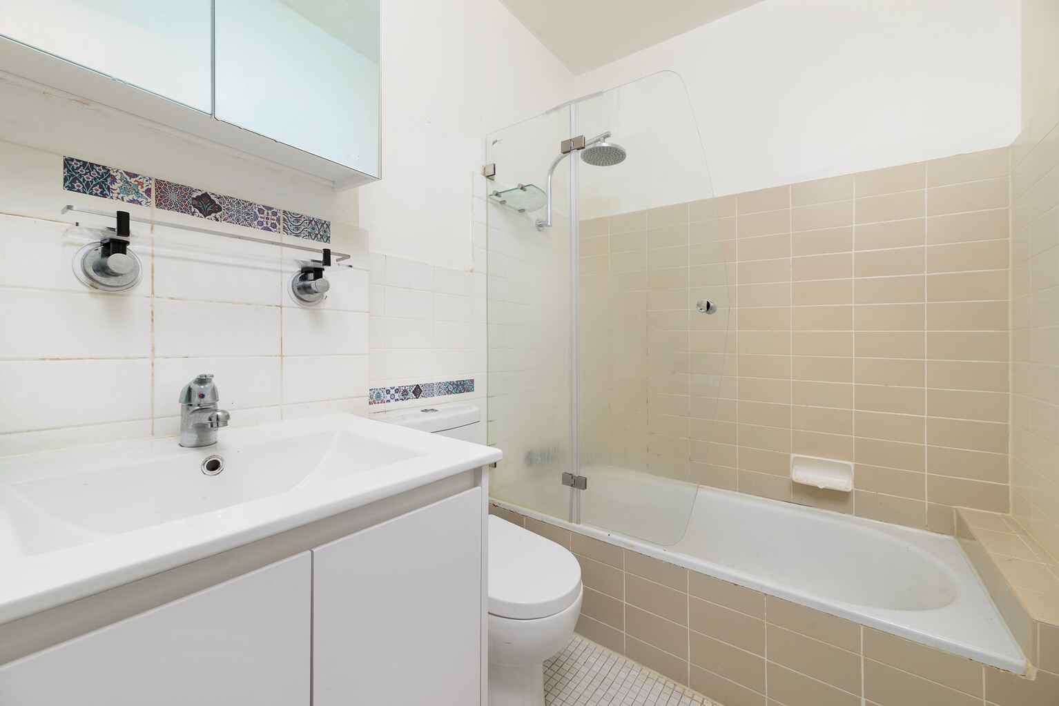 11/106-108 Bay Road Waverton