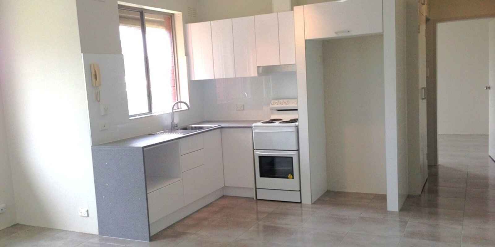 8/33 Graham Road Narwee