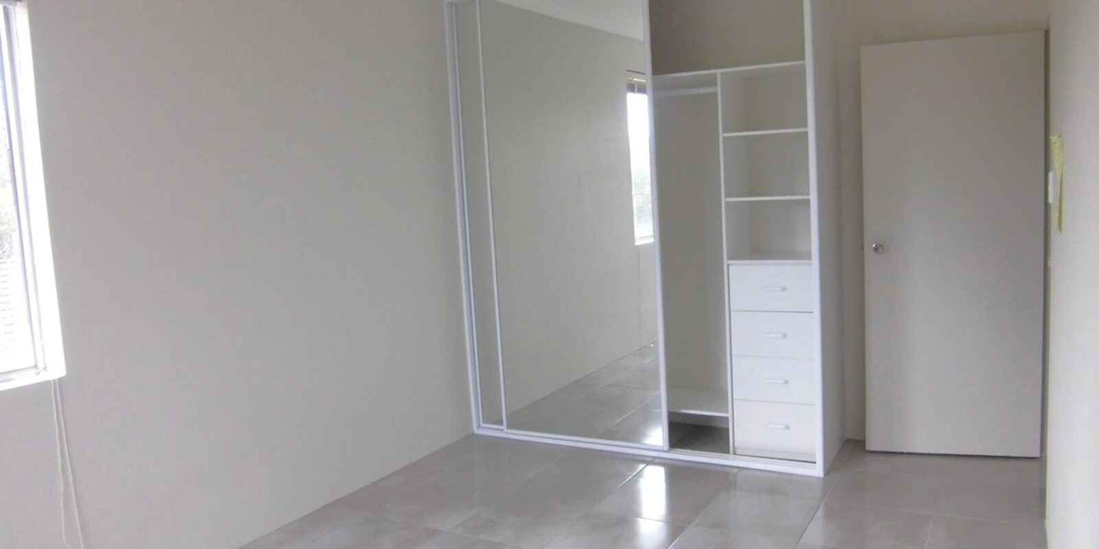 8/33 Graham Road Narwee