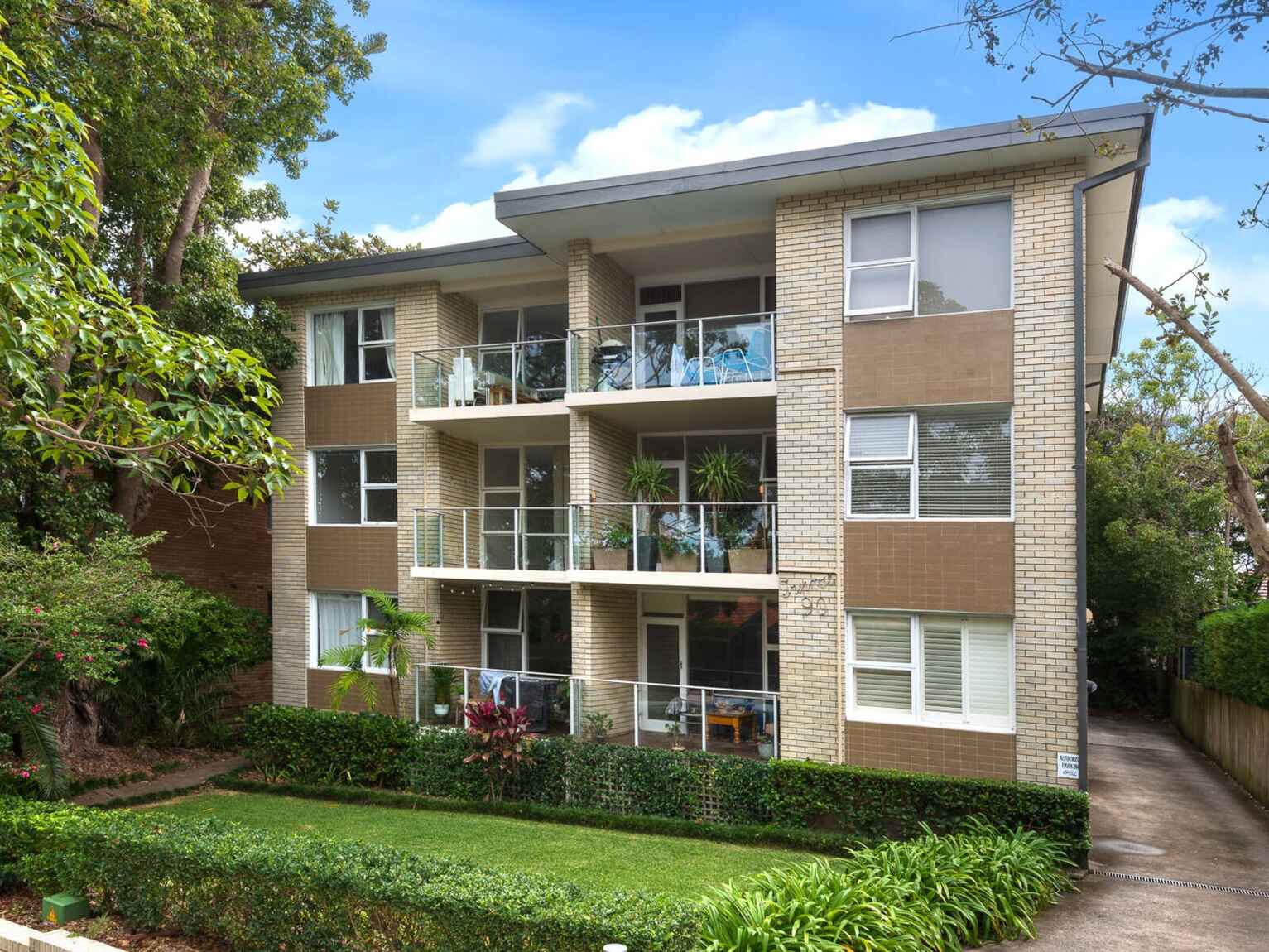 5/90 Raglan Street Mosman