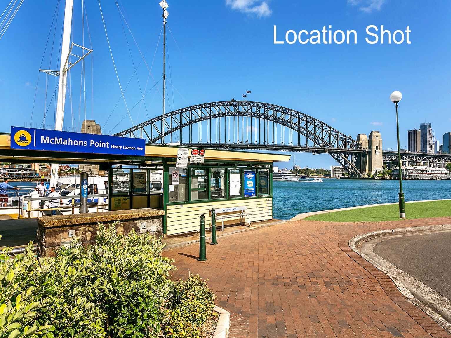 4/15 East Crescent Street McMahons Point