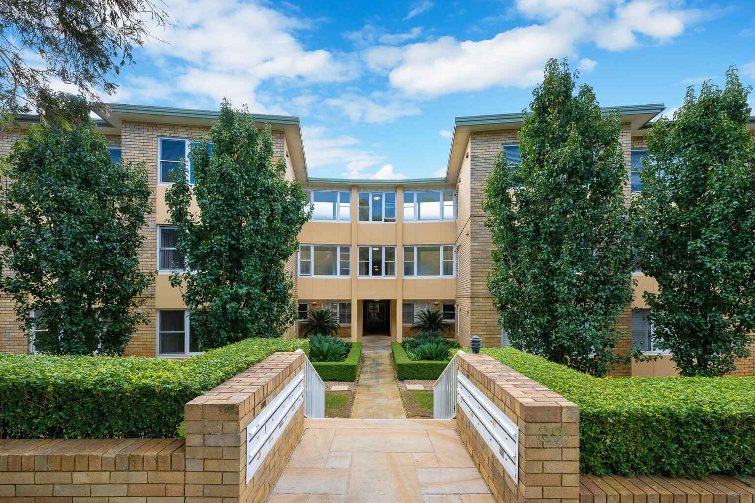 1/39 Stanton Road Mosman