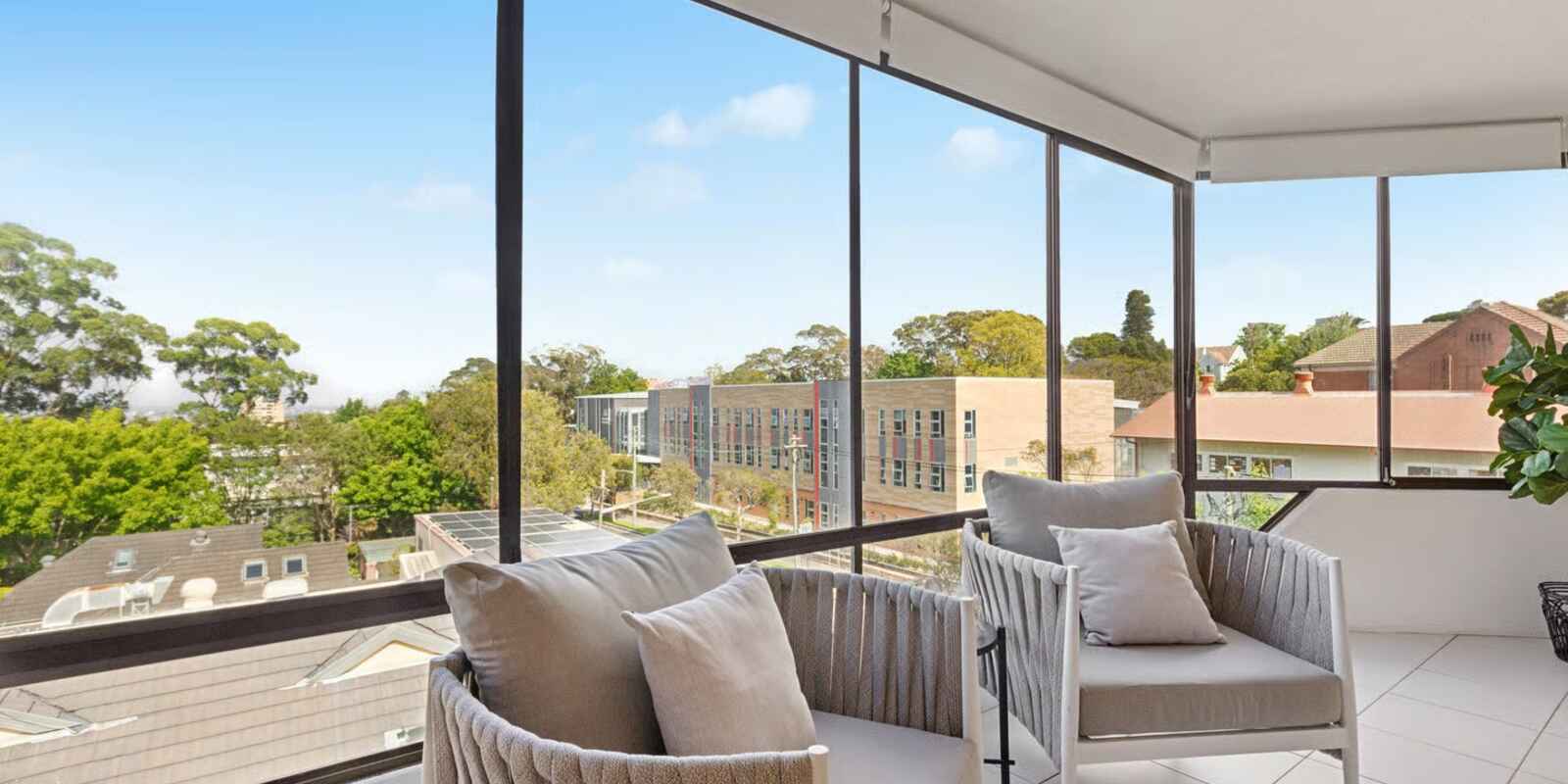 25/174-180 Pacific Highway North Sydney