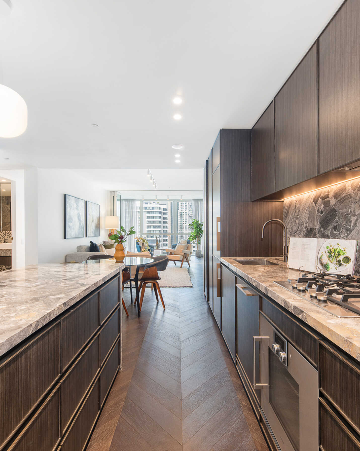 1209/168 Walker Street North Sydney, Sydney - Thumbnail 4