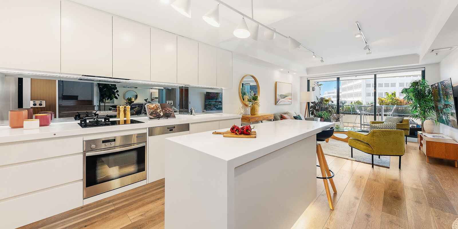 801/2-10  Mount Street North Sydney