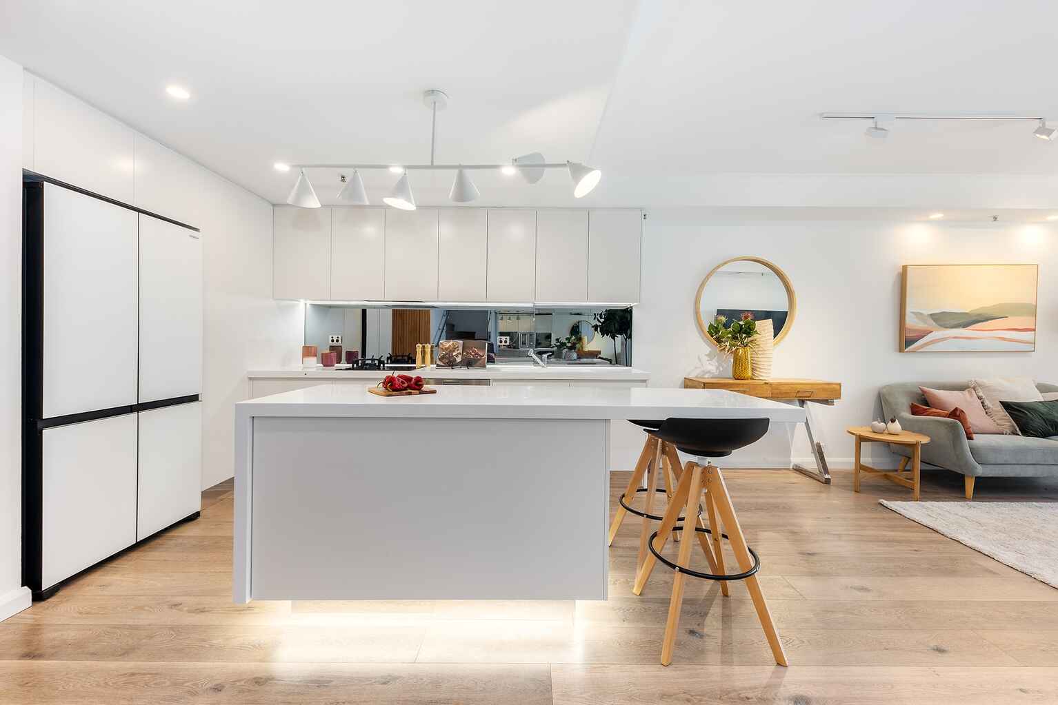 801/2-10  Mount Street North Sydney