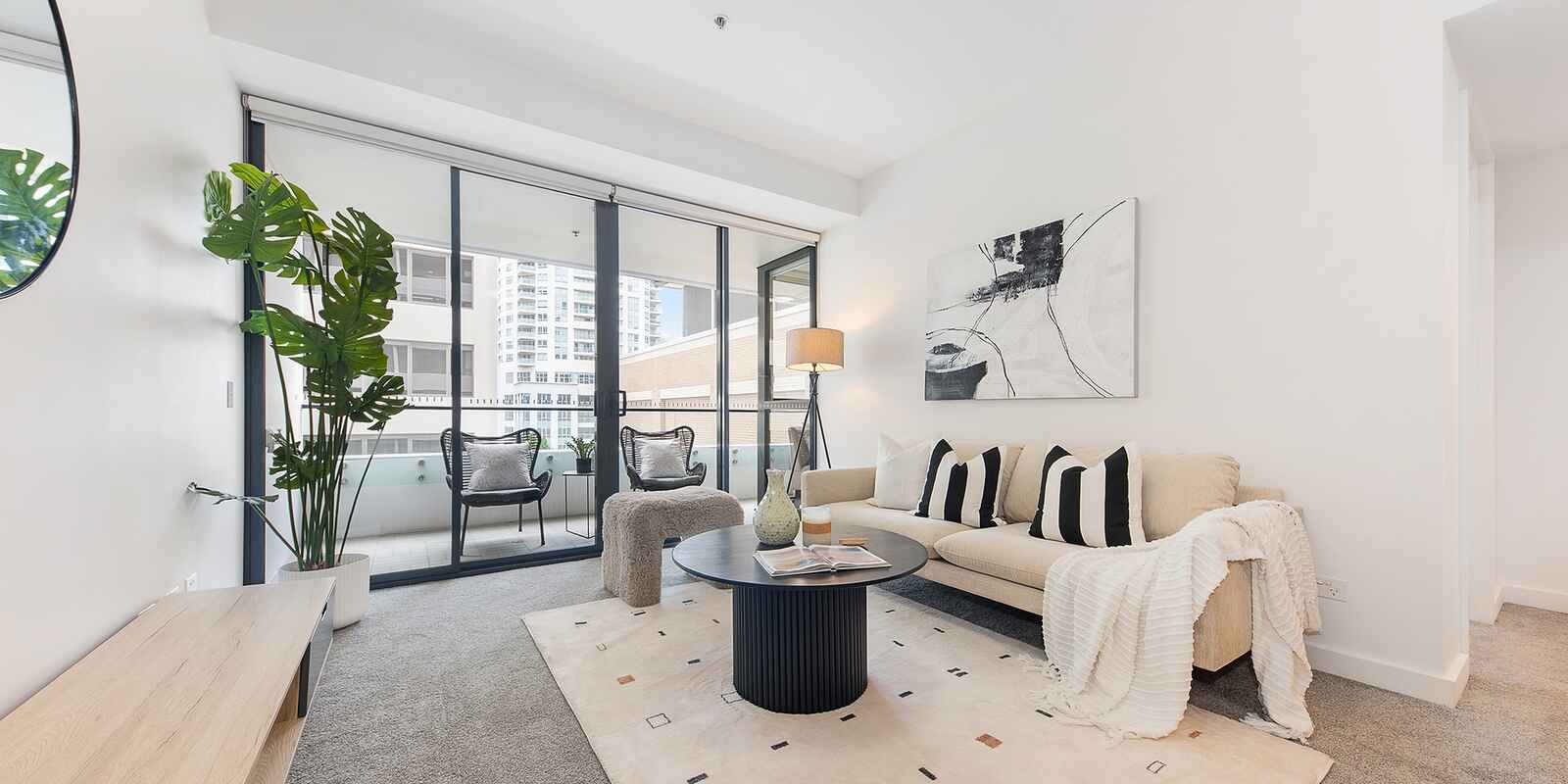 707/138 Walker Street North Sydney