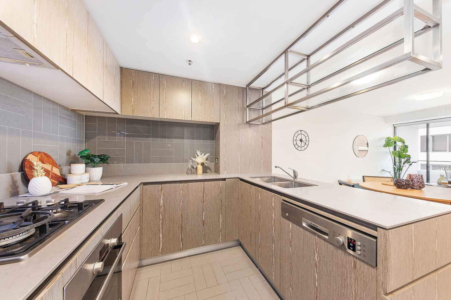 707/138 Walker Street North Sydney