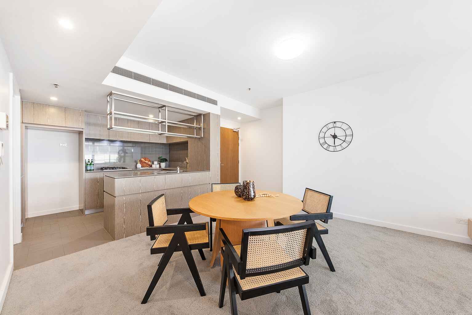 707/138 Walker Street North Sydney