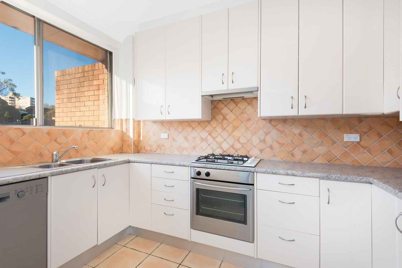 11/13 Belmont Avenue Wollstonecraft