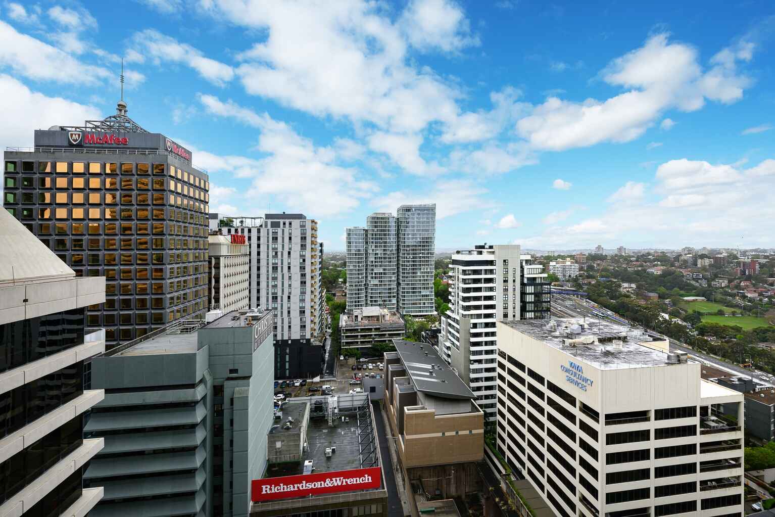 2205/79-81 Berry Street North Sydney