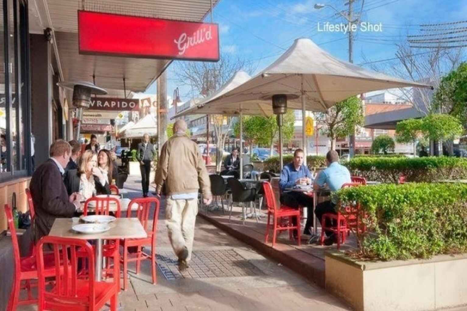 R208/220 Pacific Highway Crows Nest