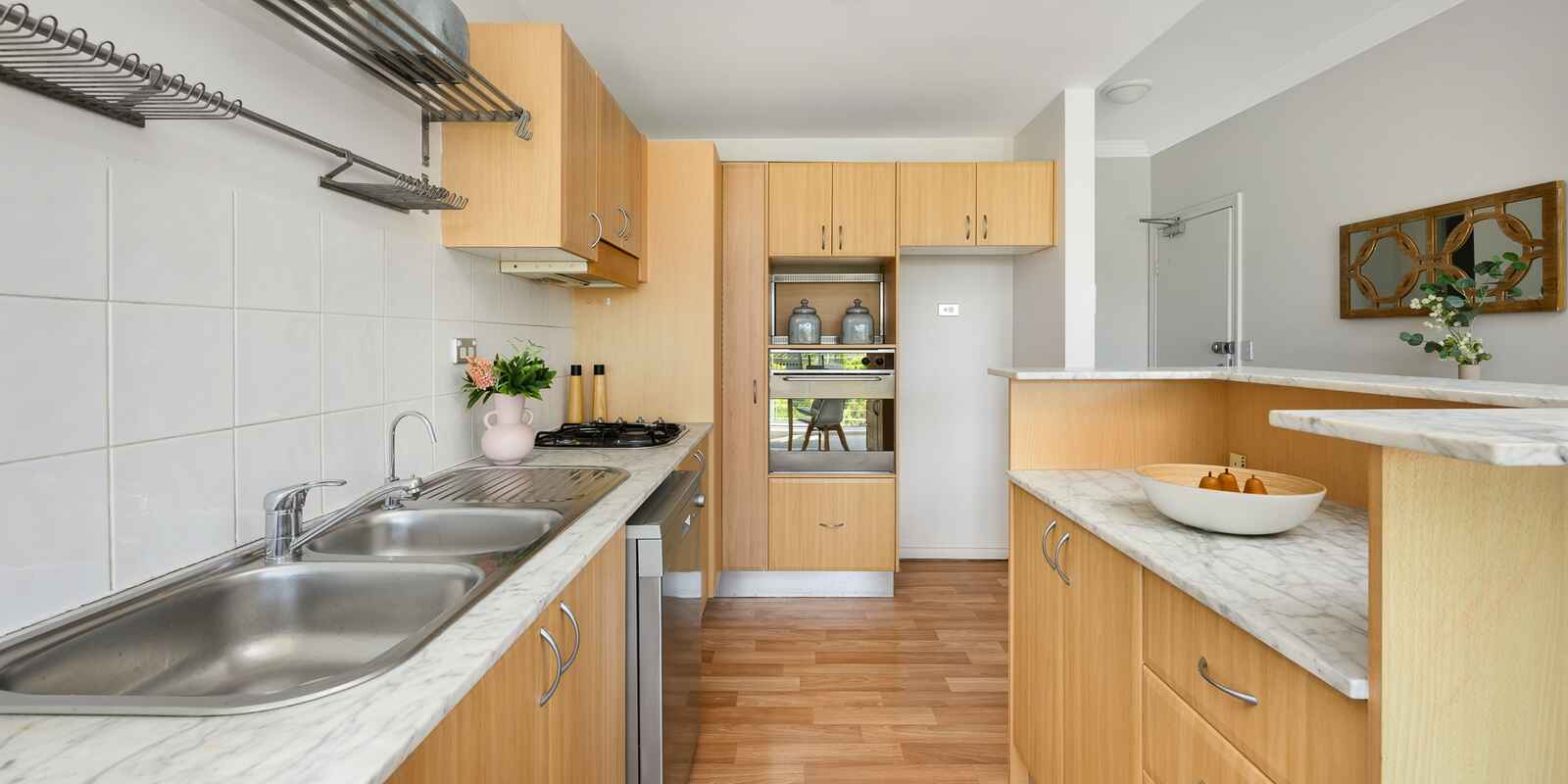 13/28 Ridge Street North Sydney