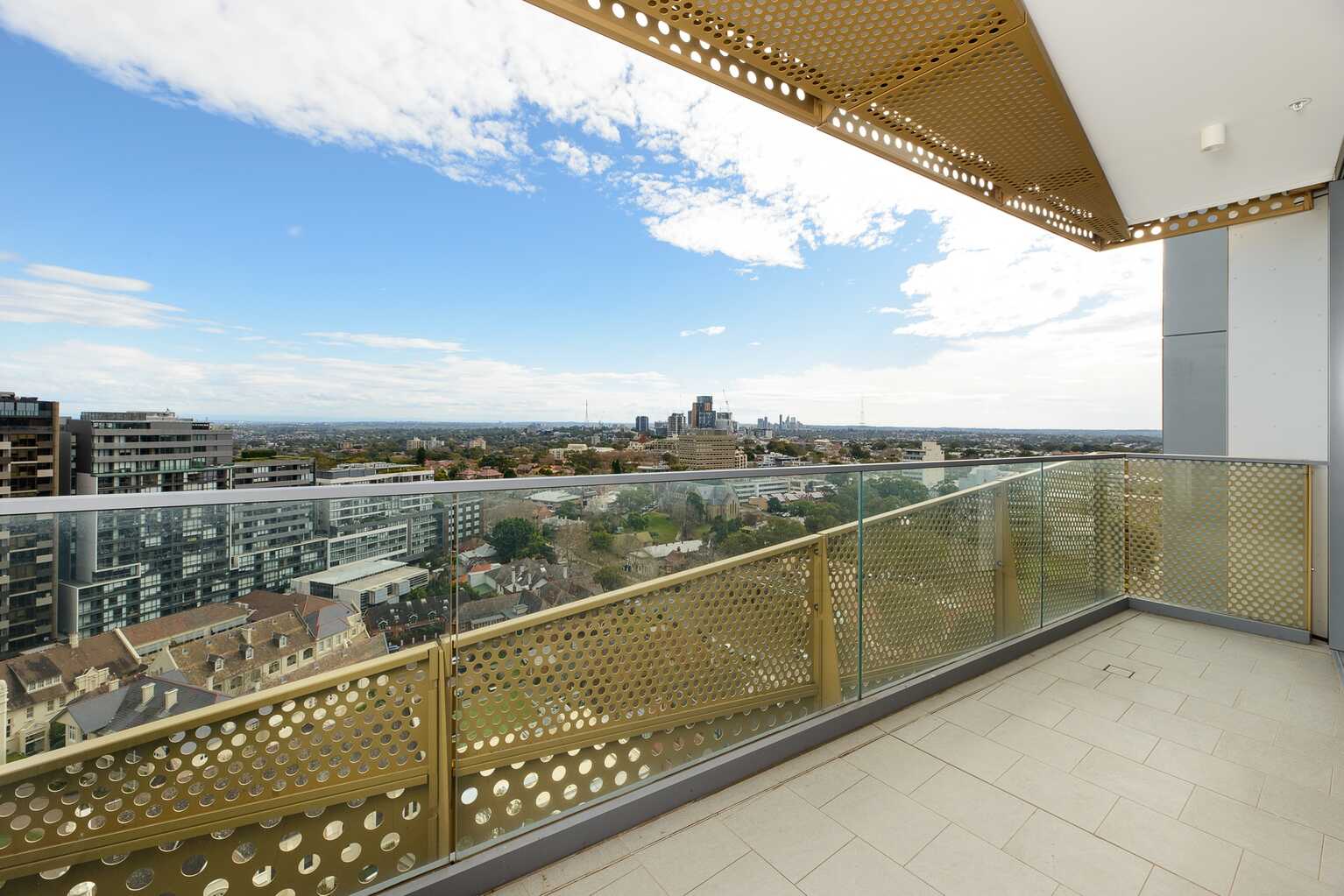 1910/221 Miller Street North Sydney