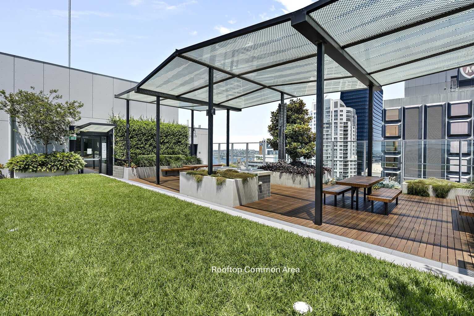 1910/221 Miller Street North Sydney