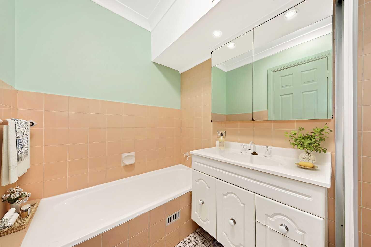 36/2-12 Crows Nest Road Waverton 36/2-12 Crows Nest Road Waverton