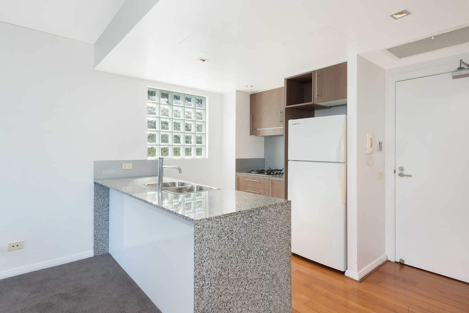 411/88 Berry Street North Sydney