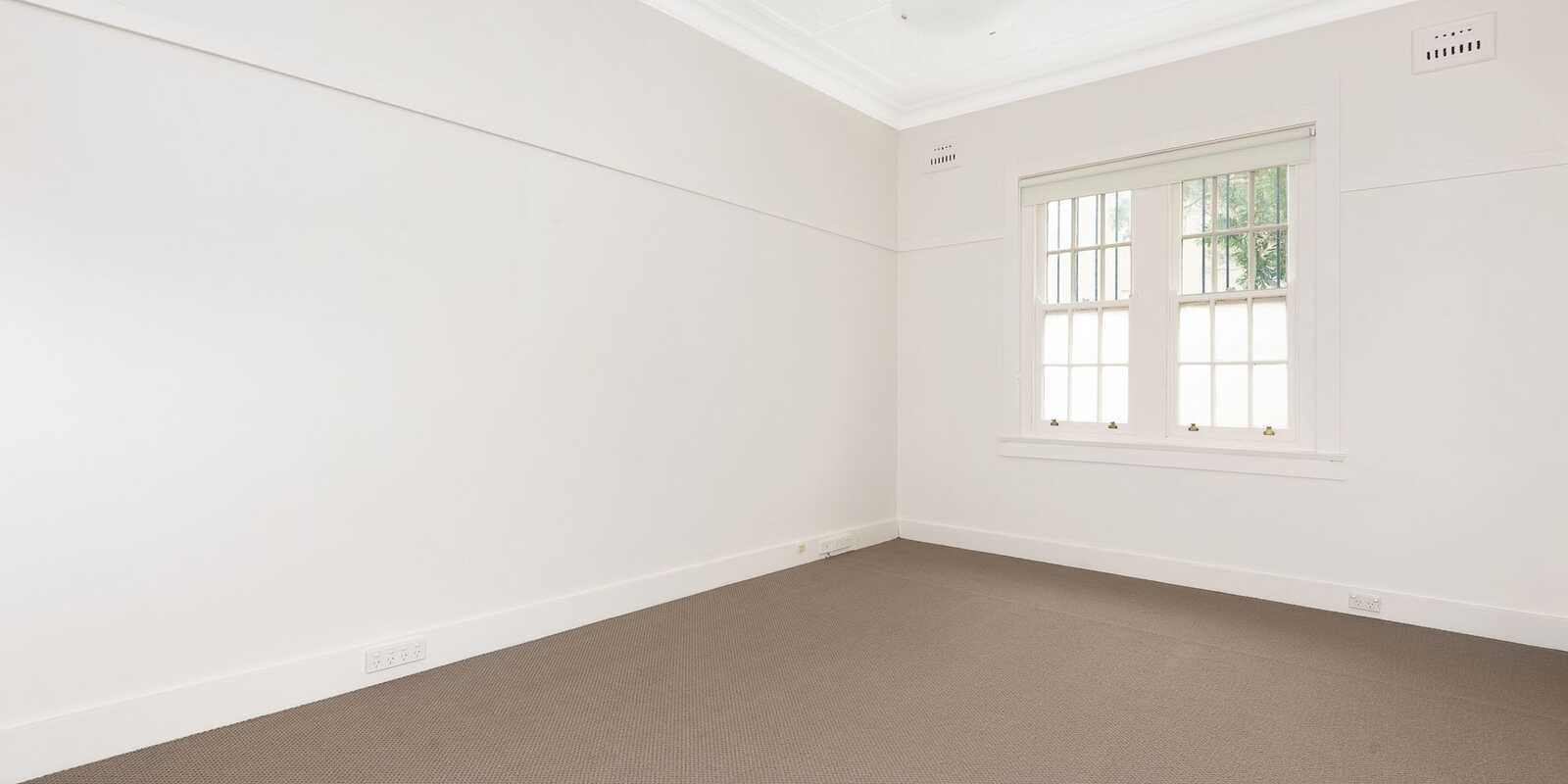 2/16 Whaling Road North Sydney