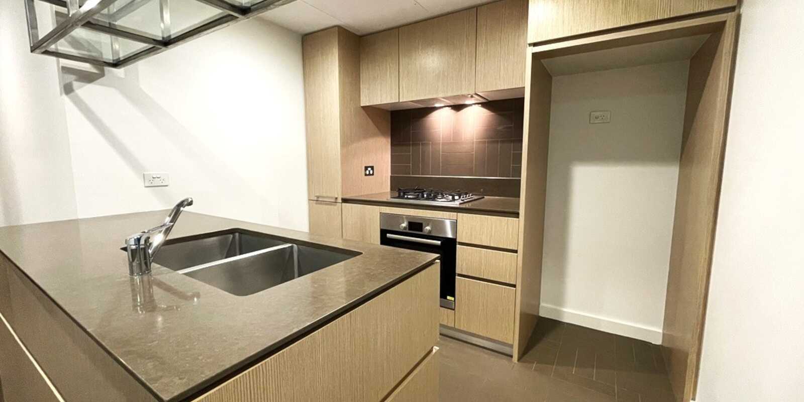 306/138 Walker Street North Sydney
