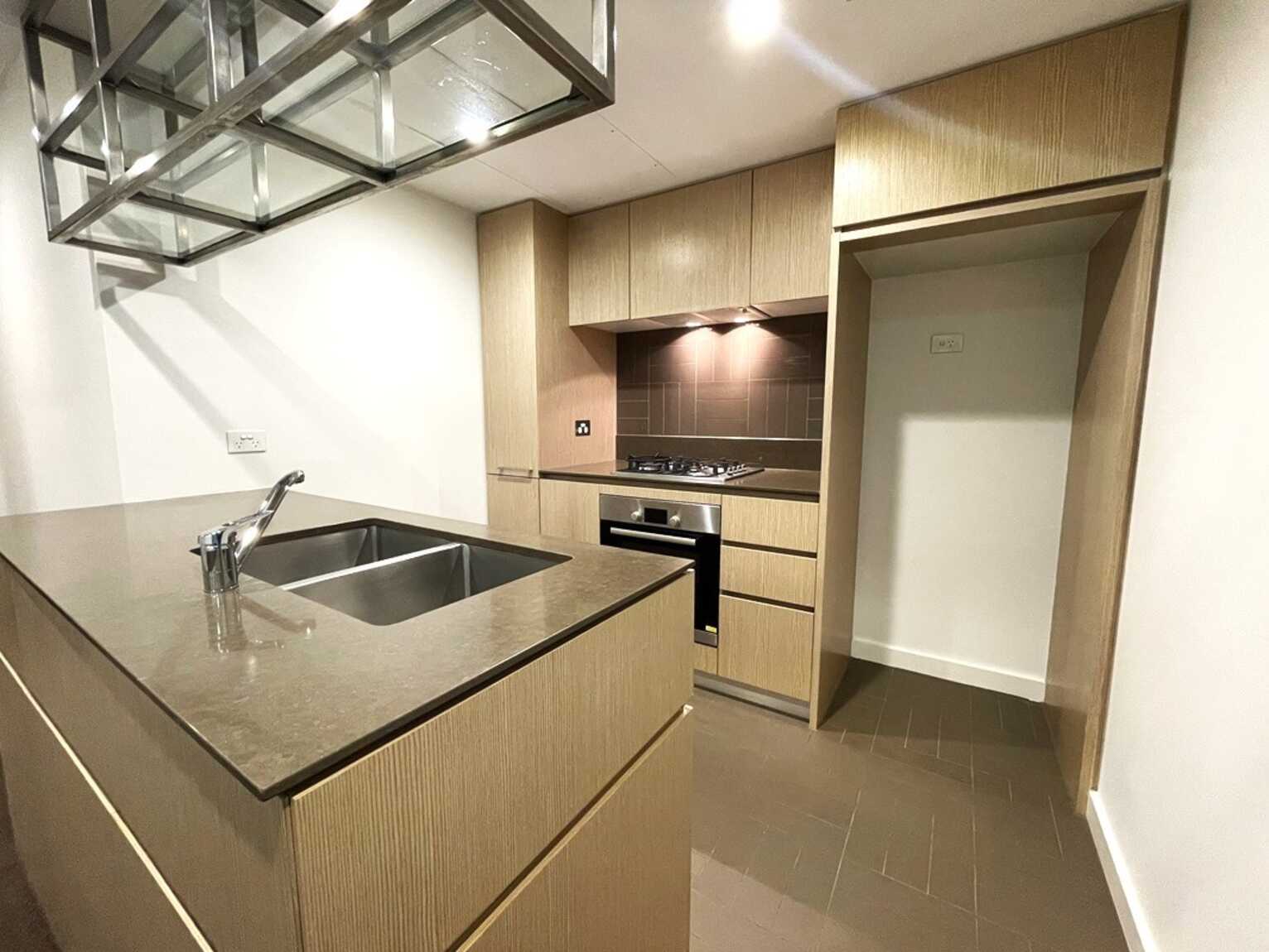 306/138 Walker Street North Sydney