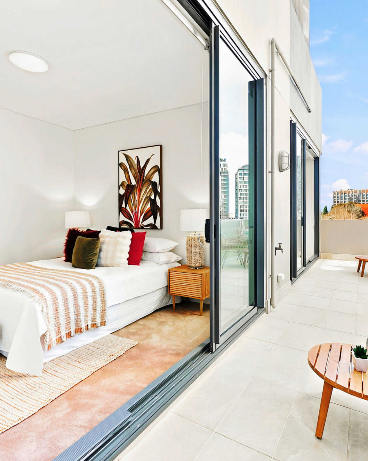 509/245 Pacific Highway, Sydney - Image 1