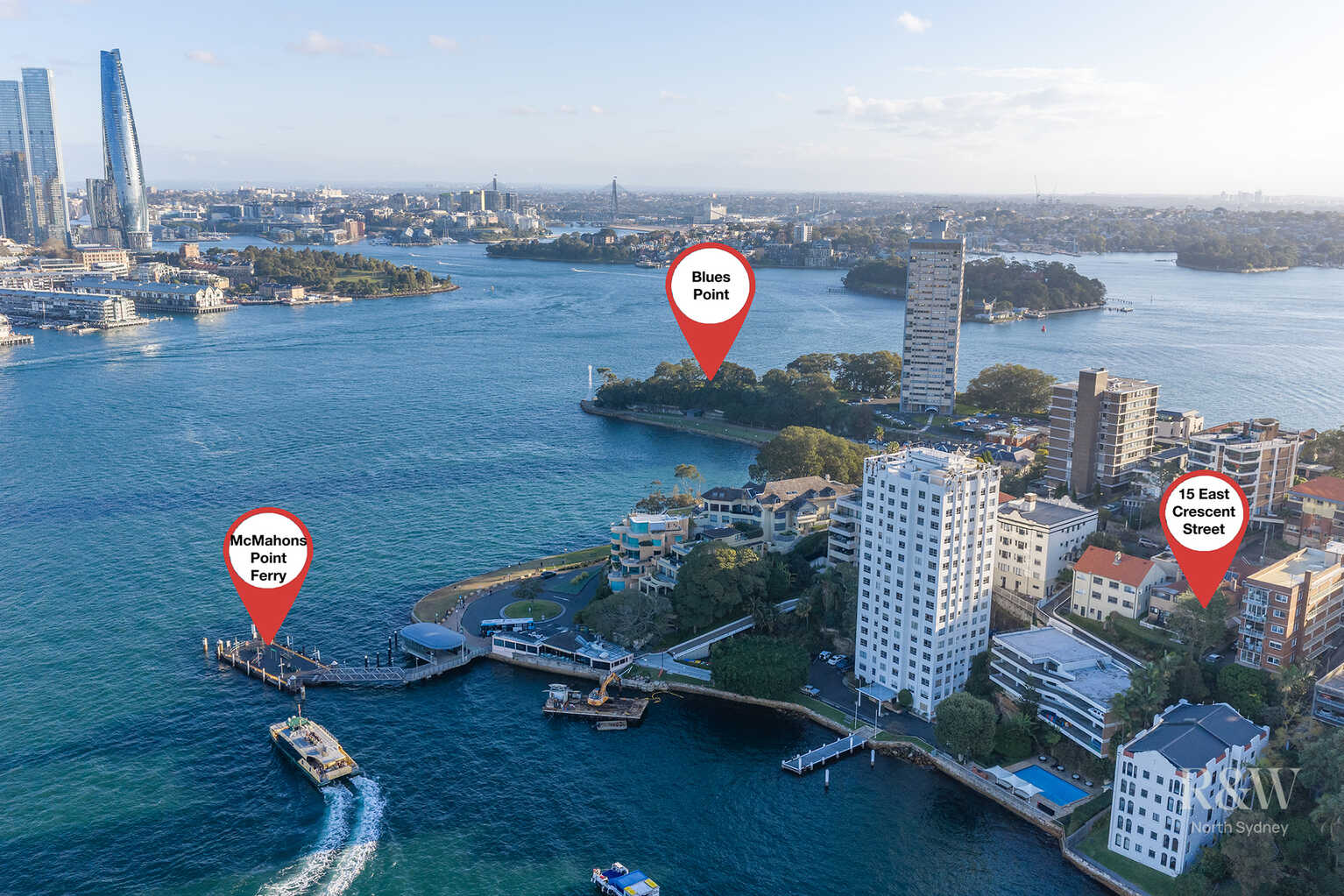 6/15 East Crescent Street McMahons Point