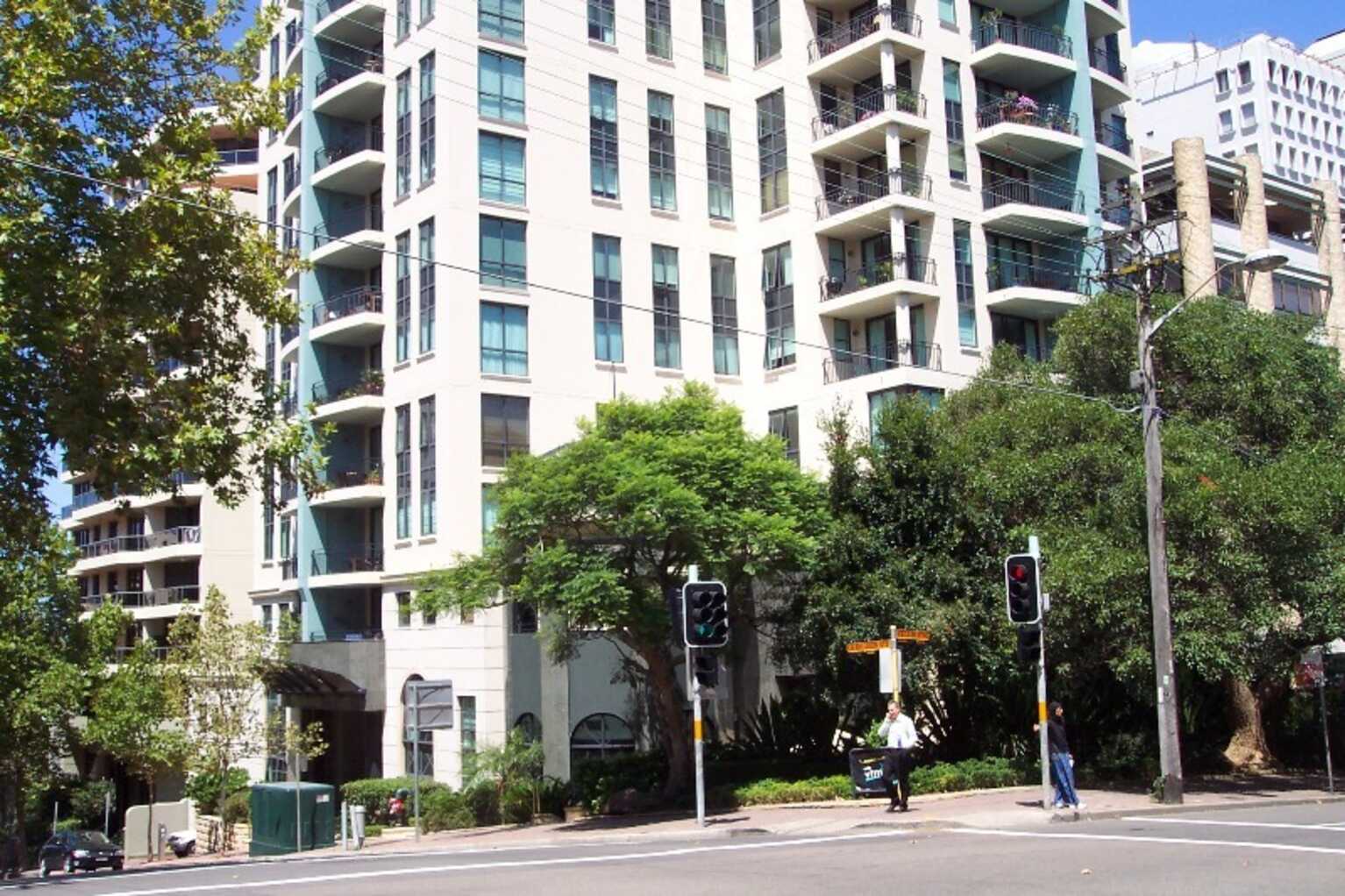 11/237 Miller Street North Sydney