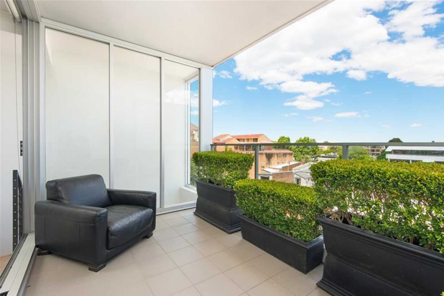 310/21 Grosvenor Street Neutral Bay 310/21 Grosvenor Street Neutral Bay