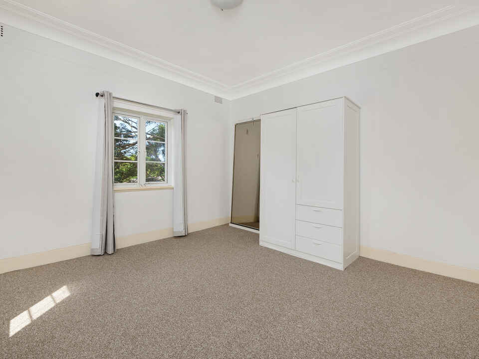 4/319 Alfred Street North Neutral Bay