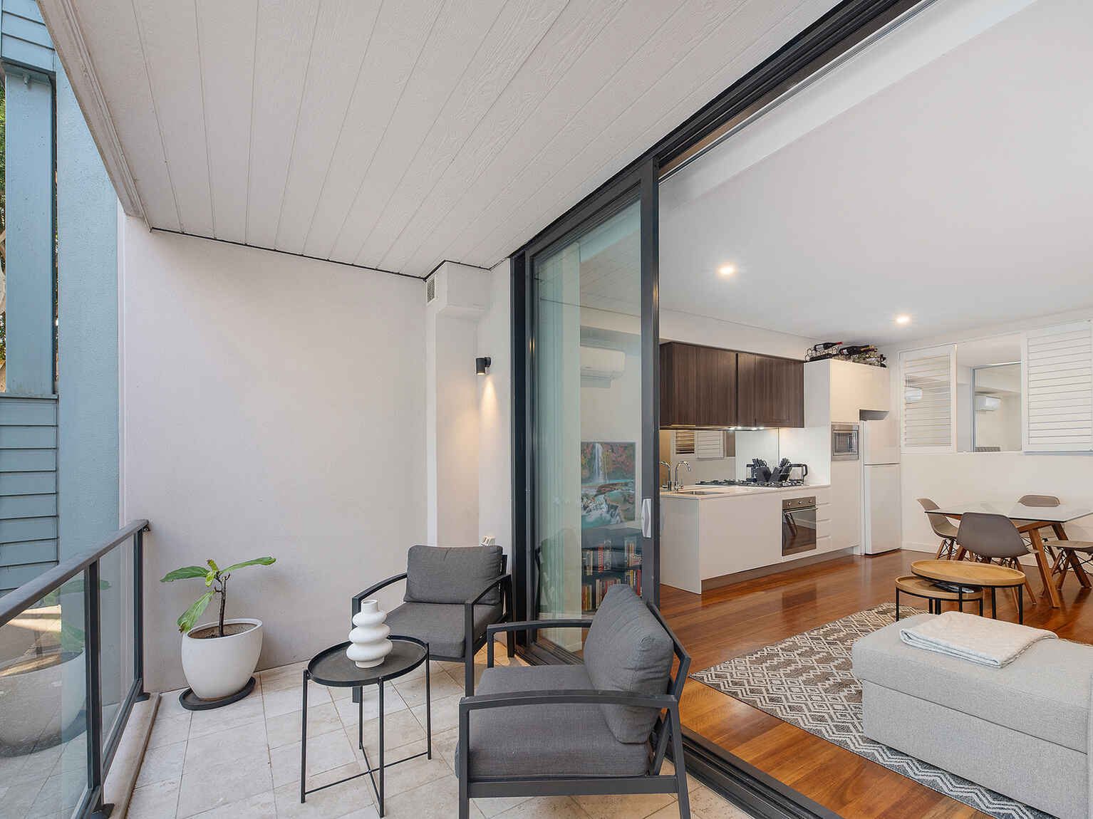 102/2 Hazelbank Place North Sydney