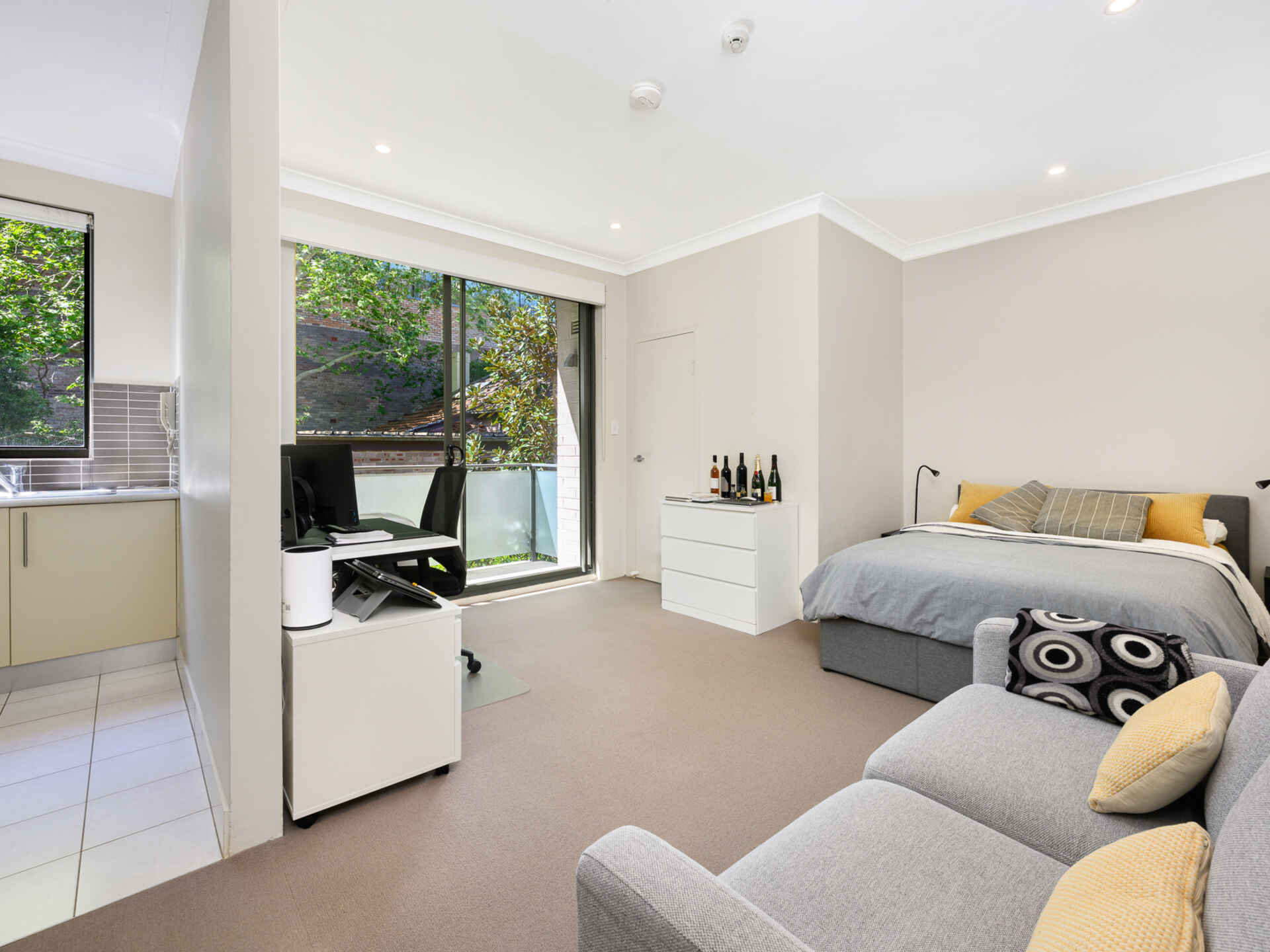 13/2-4 Berry Street North Sydney