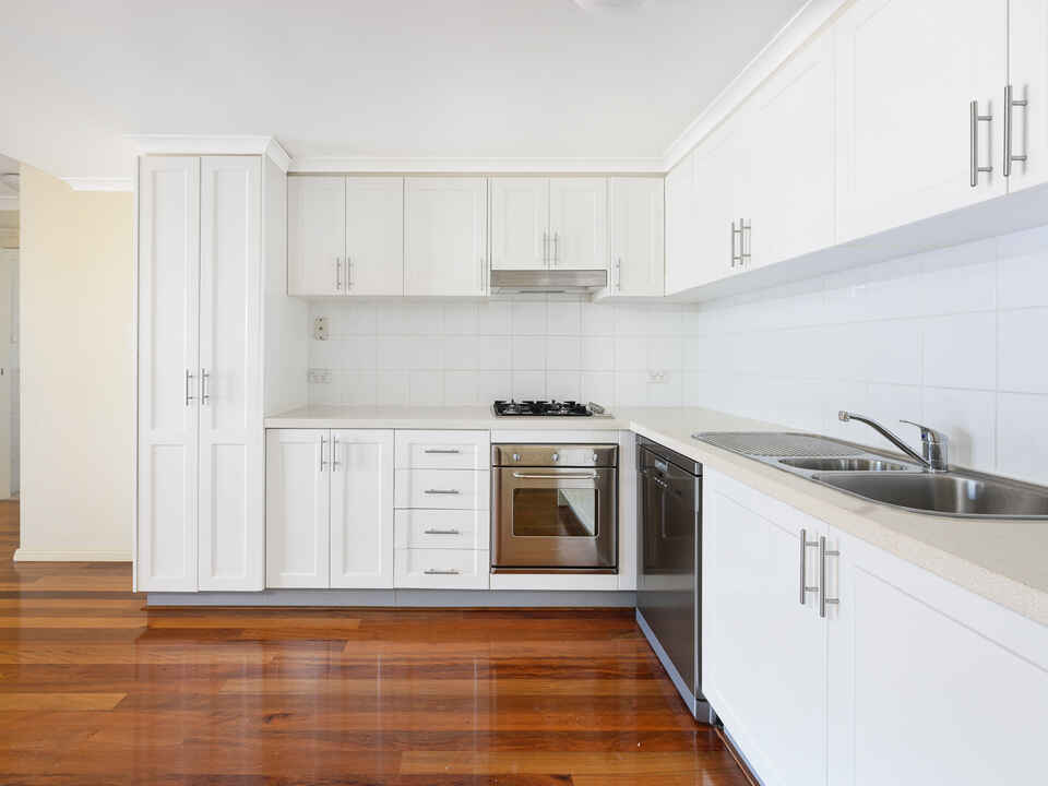 10/4 Little Alfred Street North Sydney