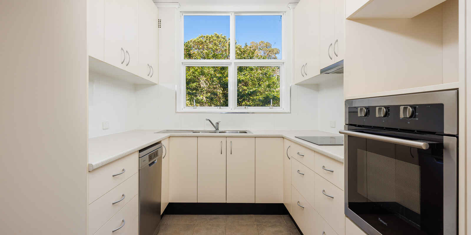 8/1 Morton Street Wollstonecraft