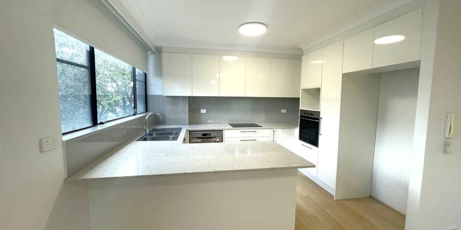 7/140 Alexander Street Crows Nest