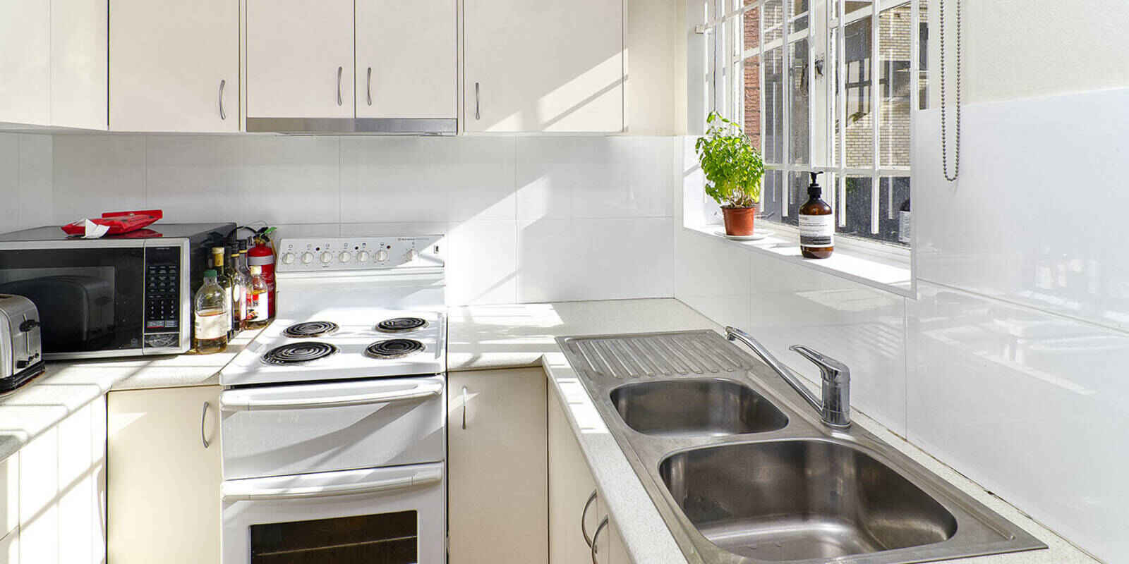 4/6 MacArthur Avenue Crows Nest