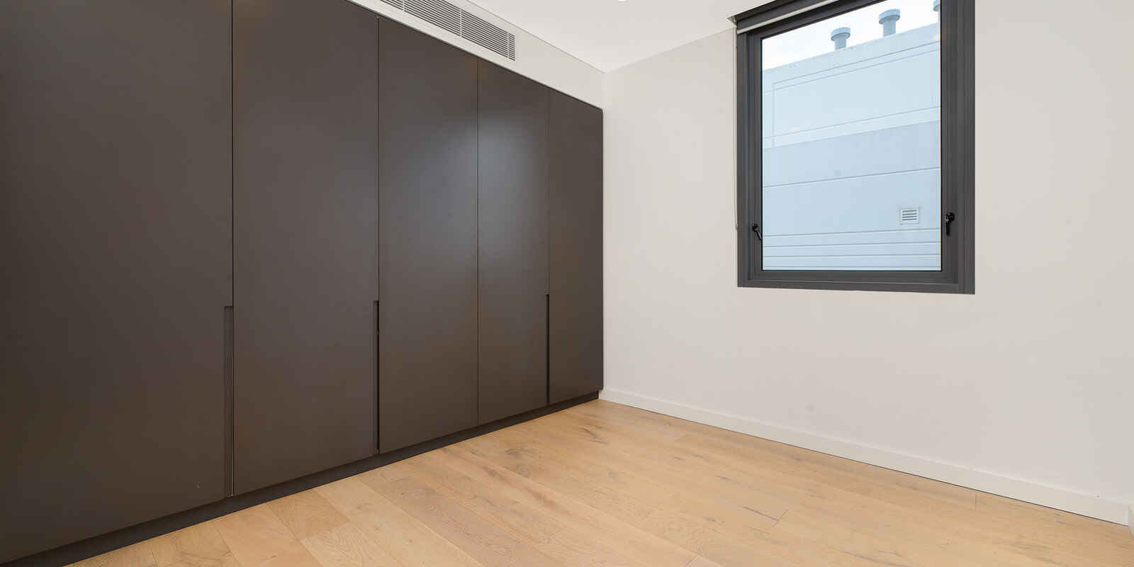 1910/221 Miller Street North Sydney 1910/221 Miller Street North Sydney