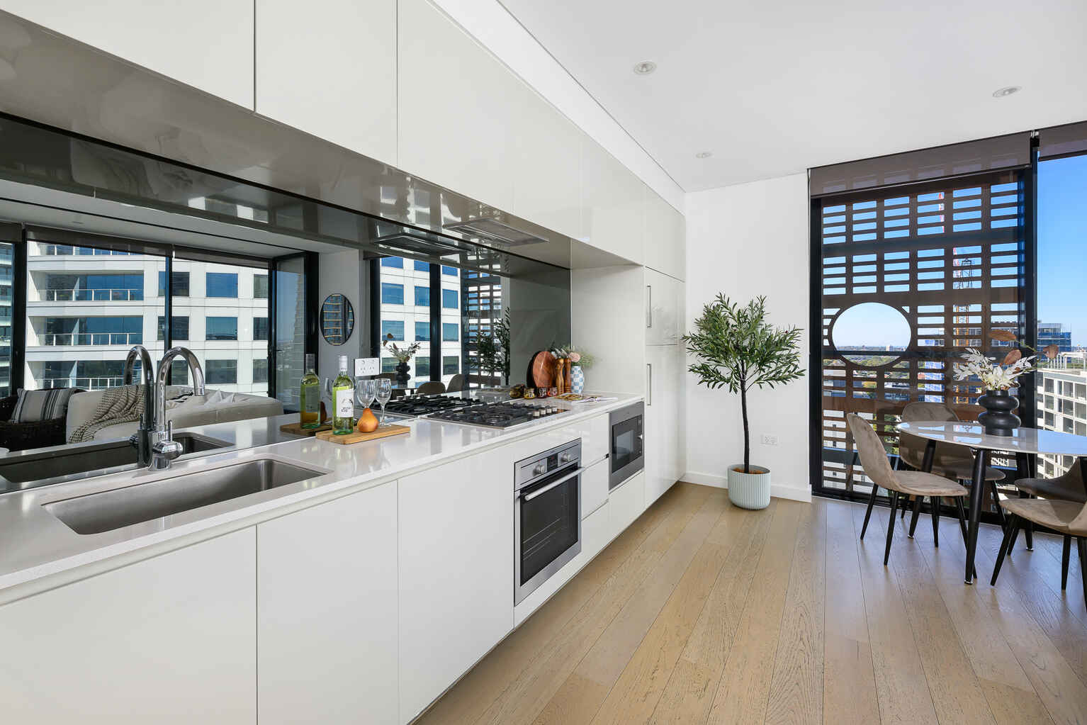 1505/10 Atchison Street St Leonards 1505/10 Atchison Street St Leonards